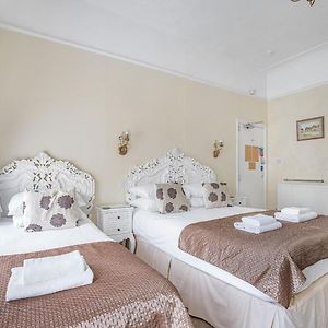 Summerlands Guest House